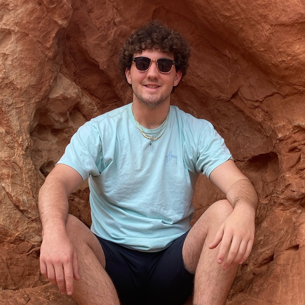 Meet your Posher, Ethan